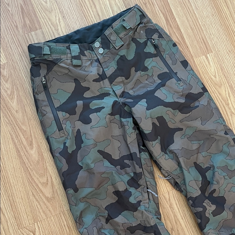 Columbia Camouflage Outdoor Pants ski XS - Picture 2 of 7